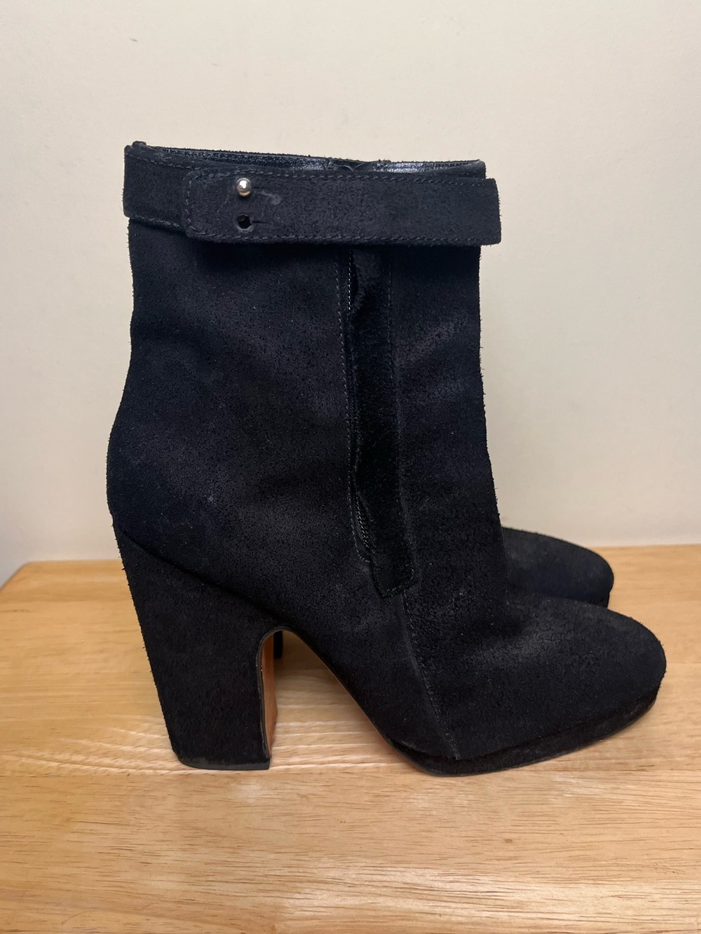 Rachel Comey Burnished Black Suede Chunky Heeled Ankle Boots Women’s Size 7